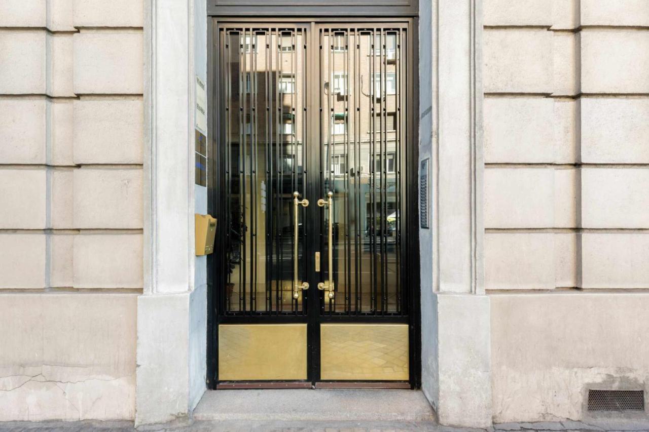 El Viso Smart III Lägenhet Madrid Exteriör bild